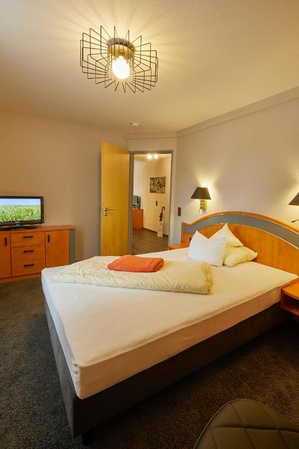 Ferien Residenz Bergfried Hotel ฮินเทอร์ซาร์เทน ภายนอก รูปภาพ
