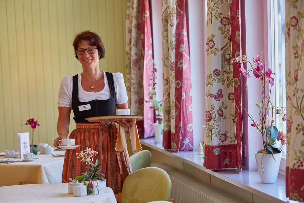 Ferien Residenz Bergfried Hotel ฮินเทอร์ซาร์เทน ภายนอก รูปภาพ