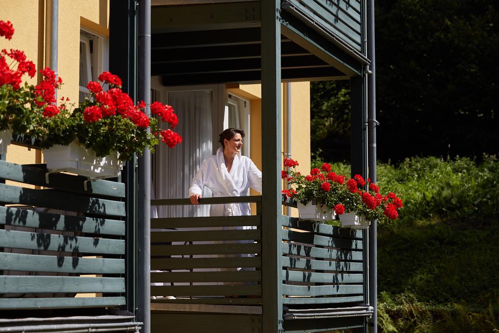 Ferien Residenz Bergfried Hotel ฮินเทอร์ซาร์เทน ภายนอก รูปภาพ